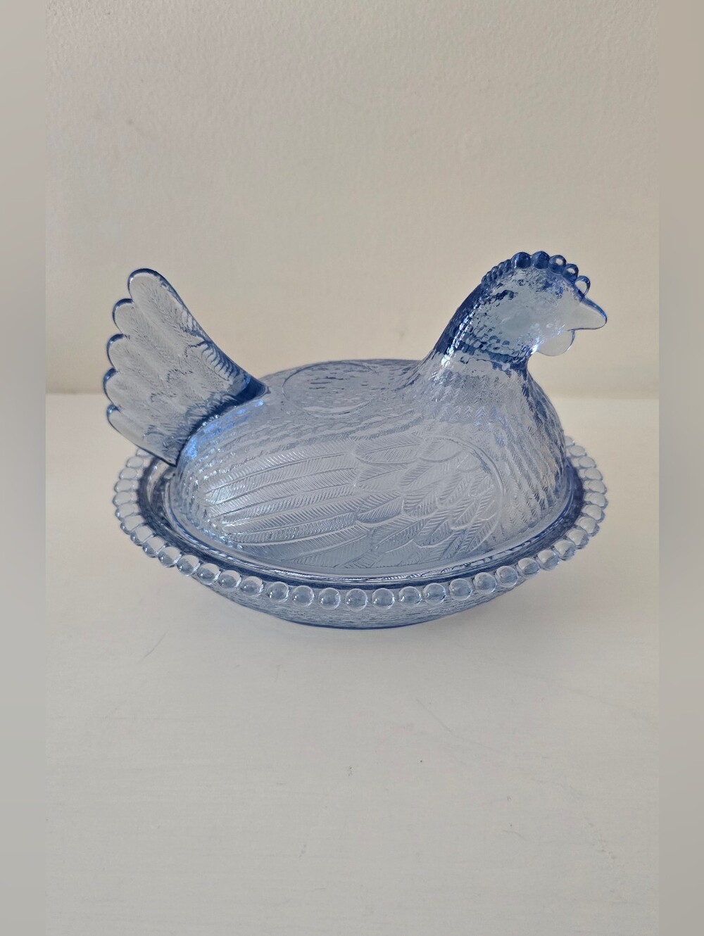 Indiana Glass Cornflower Blue Hen on Nest Covered Dish